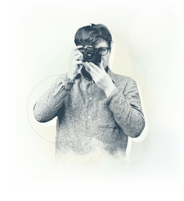 man_with_camera